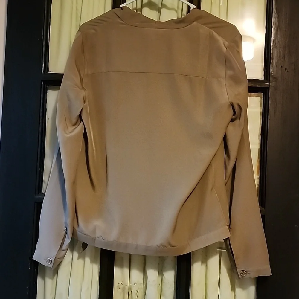 VENUS olive blouse SURPLICE top SIZE small - Picture 7 of 15